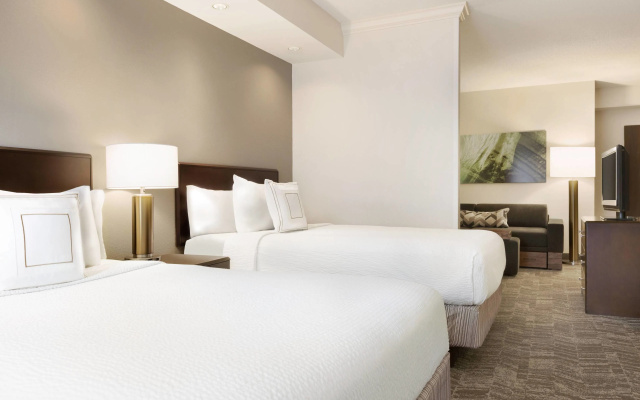 Quadruple Suite