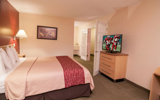 2 Bedrooms Double Suite