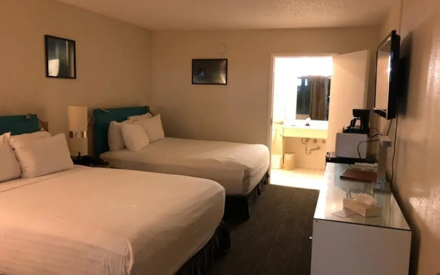 Deluxe Quadruple room