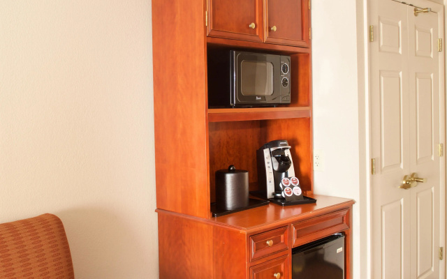 1 Bedroom Suite