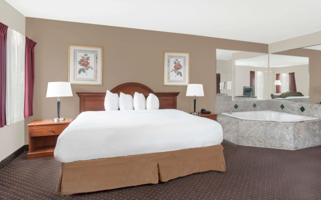 Double Suite