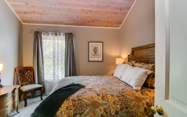 1 Bedroom Suite