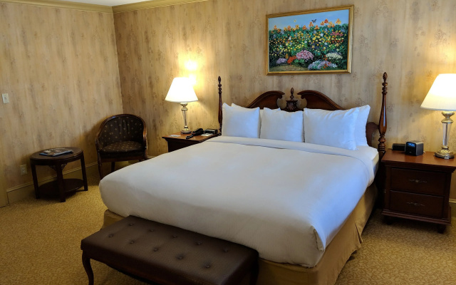 Executive room