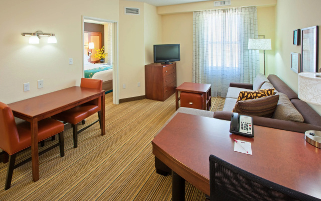 1 Bedroom Suite