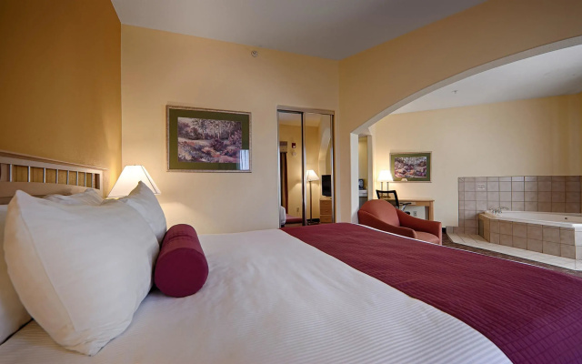 Accessible Double Suite