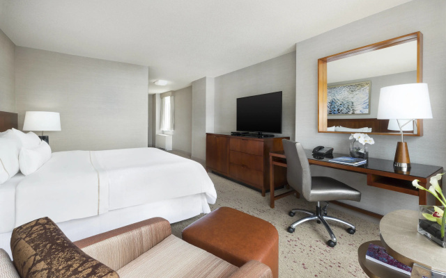 Standard Double room with city view