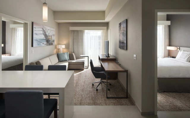 2 Bedrooms Suite