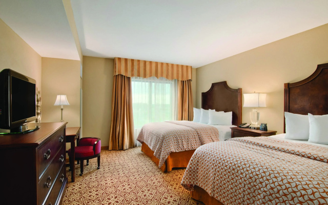 Accessible Quadruple Suite