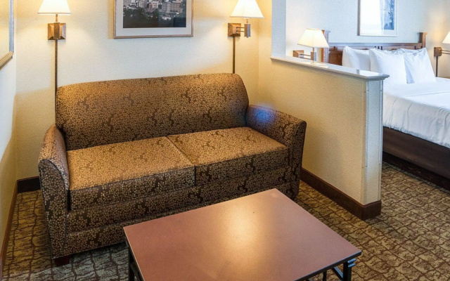 Double Suite