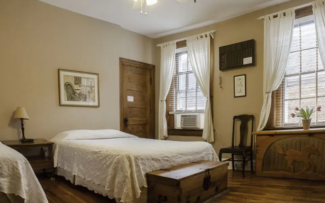 Deluxe Single room