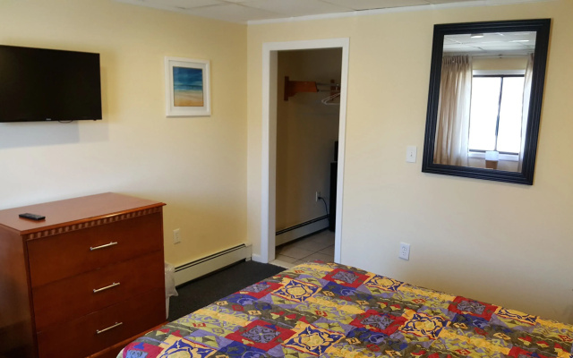 Economy room
