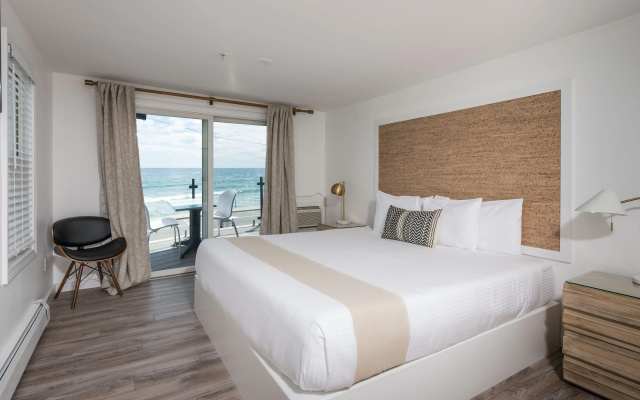Standard Double room oceanfront