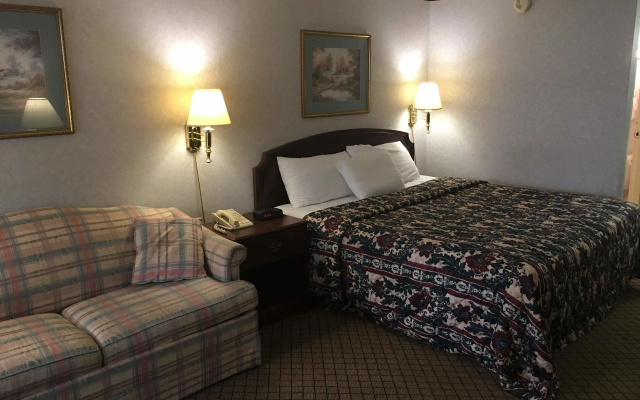 Standard Double room with pool view