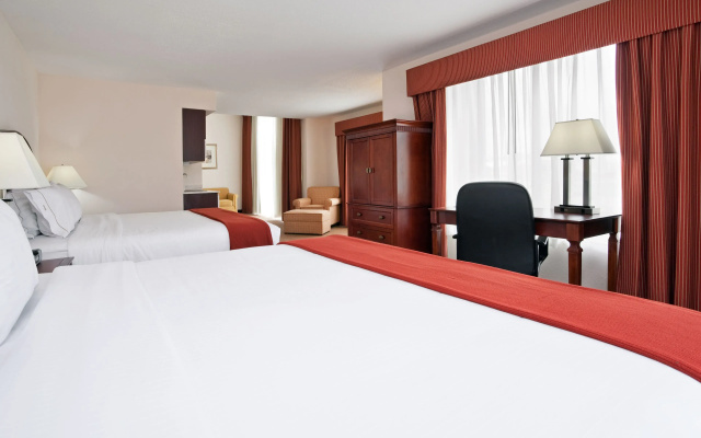 Double Suite