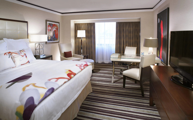 Standard Club room