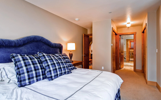 Premium room
