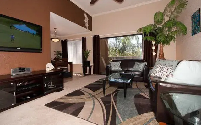 2 Bedrooms Standard room with balcony and with pool view