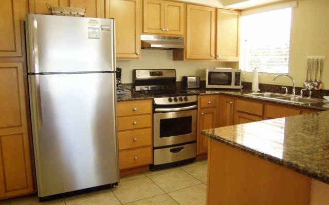 1 Bedroom Suite beachfront