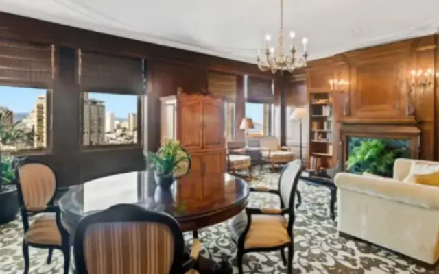 Mark Hopkins Double Suite