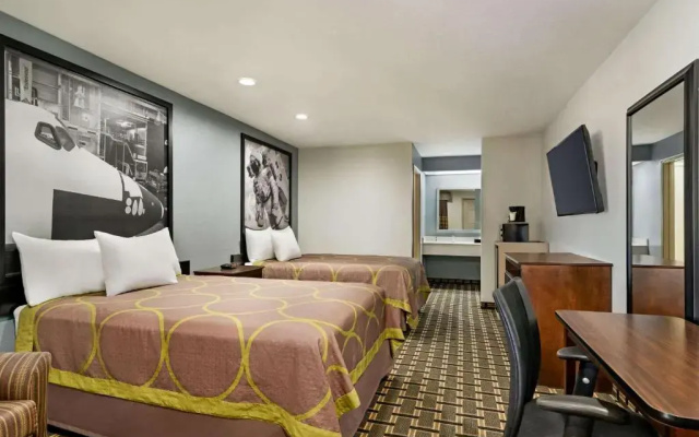 Smoking Quadruple room