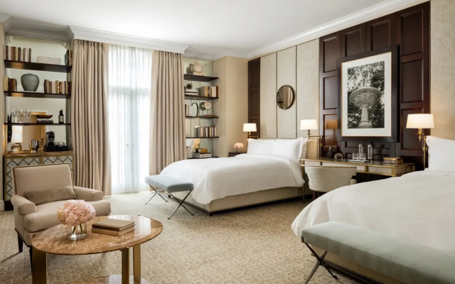 Grand Deluxe Twin room