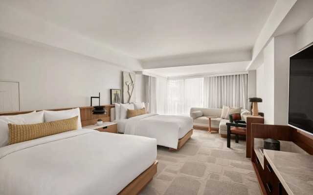 Executive Quadruple room with bay view
