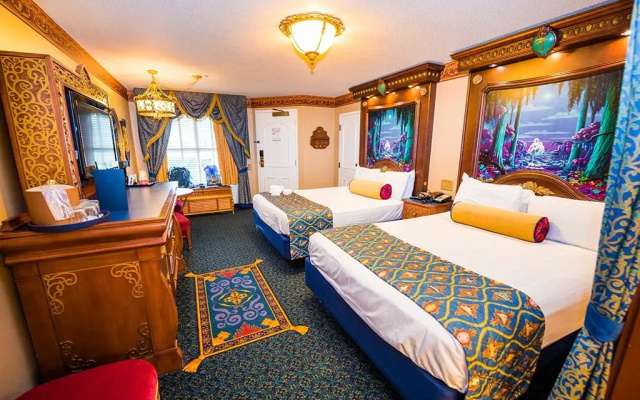 Royal Quadruple room River view