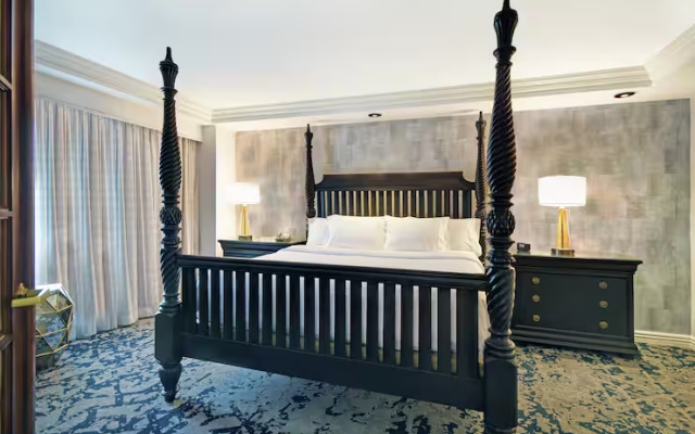 3 rooms Presidential Suite