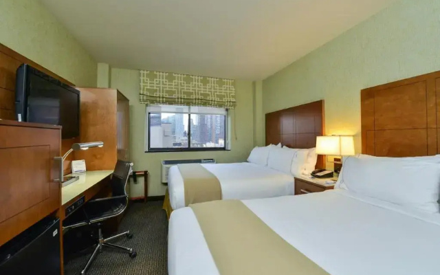 Standard Extra Floor Space Quadruple room