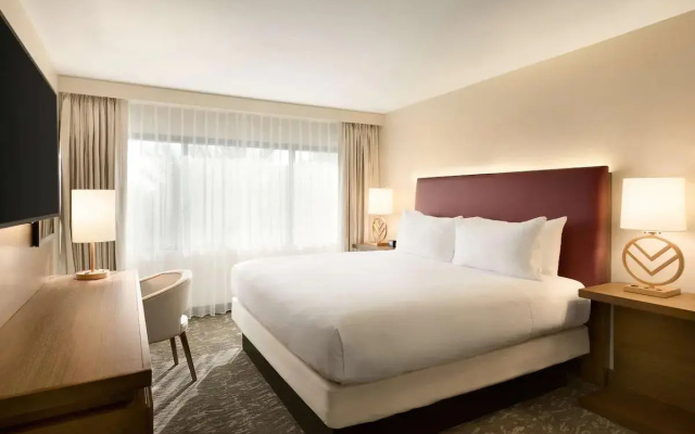 Hearing Accessible Double Studio Suite