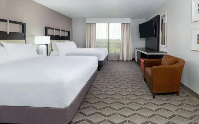 2 Rooms Executive Double Suite