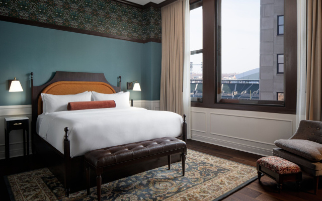 1 Bedroom Double Junior Suite with city view