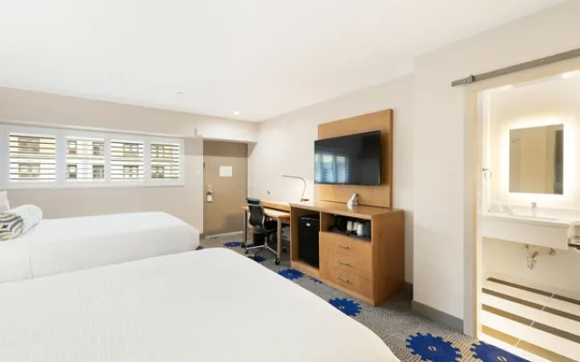 Twin room