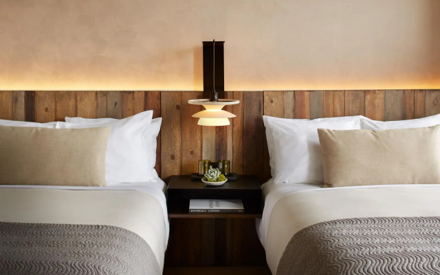City Quadruple room