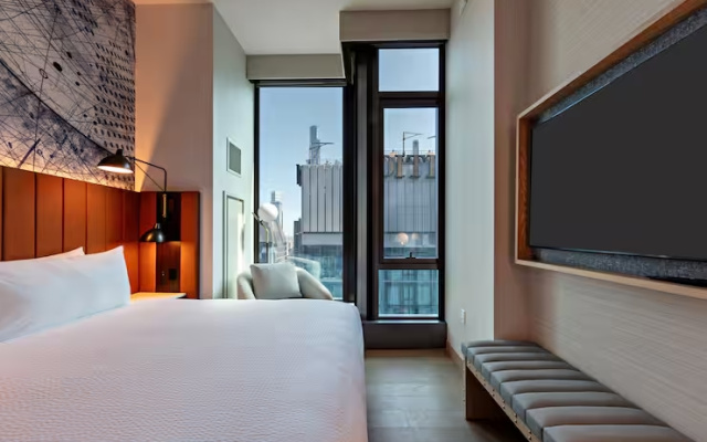 Double room with city view