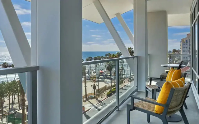 Grand Double Ocean Suite oceanfront
