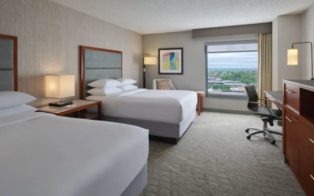 Deluxe Quadruple Club room