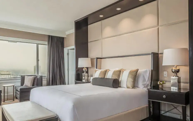 Fairmont Presidential Double Suite
