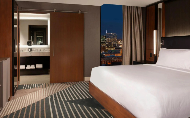 Corner Double Family Suite