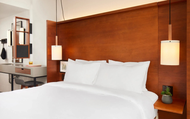 Corner Double room