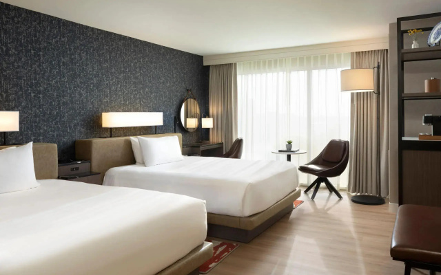 Quadruple room with Alamo view