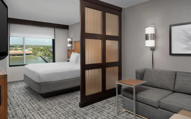 Room with lake view