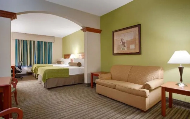 Quadruple Suite