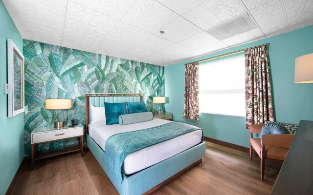 Original 47 room