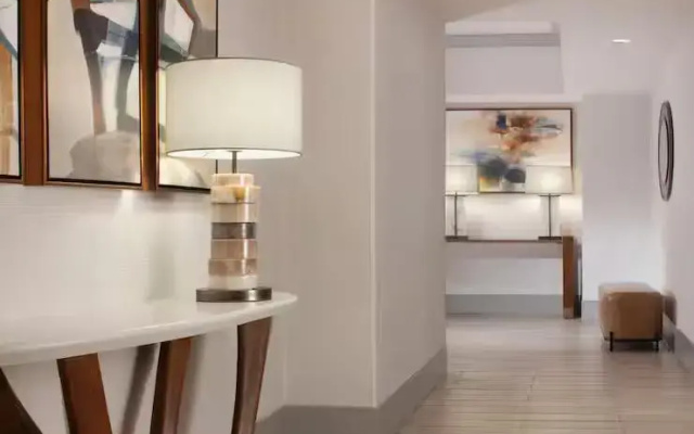 1 Bedroom Premier Tower Double Suite