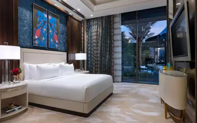 3 Bedrooms Palace