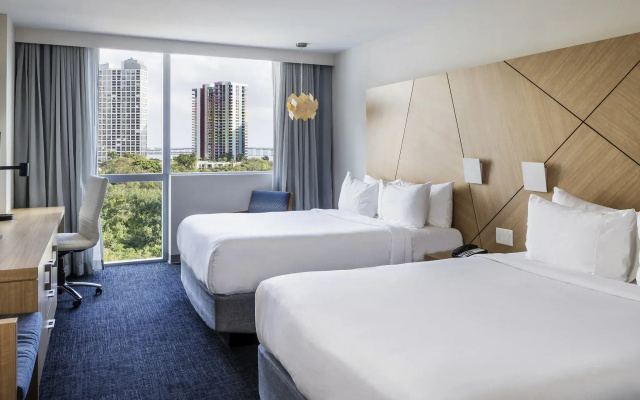 Superior Bay View Quadruple room