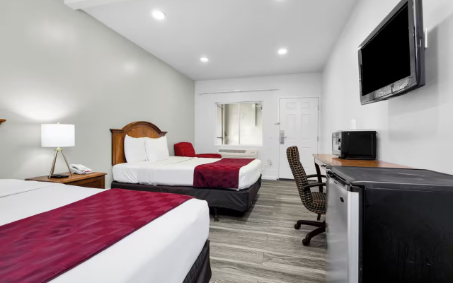 Quadruple room
