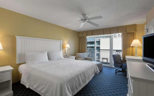 1 Bedroom Suite oceanfront