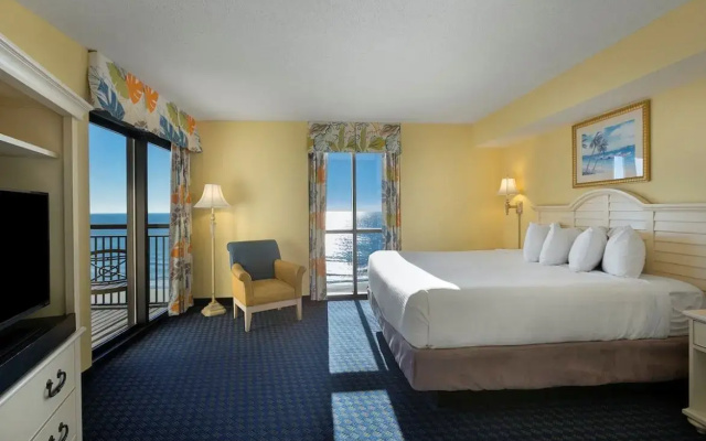 4 Bedrooms North Tower Condo oceanfront